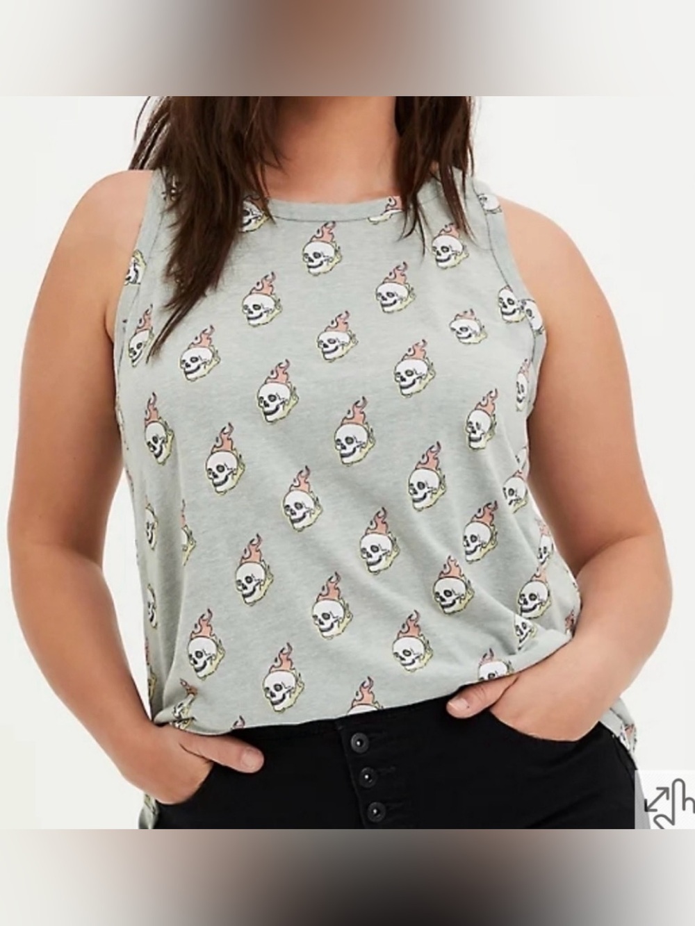 NWOT Torrid Light Gray Skull Print Tank